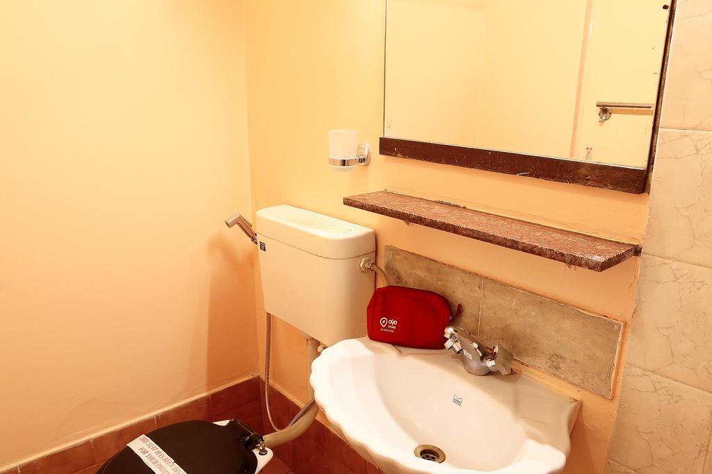 Oyo 2967 Bella Vista Hotel Колката Екстериор снимка