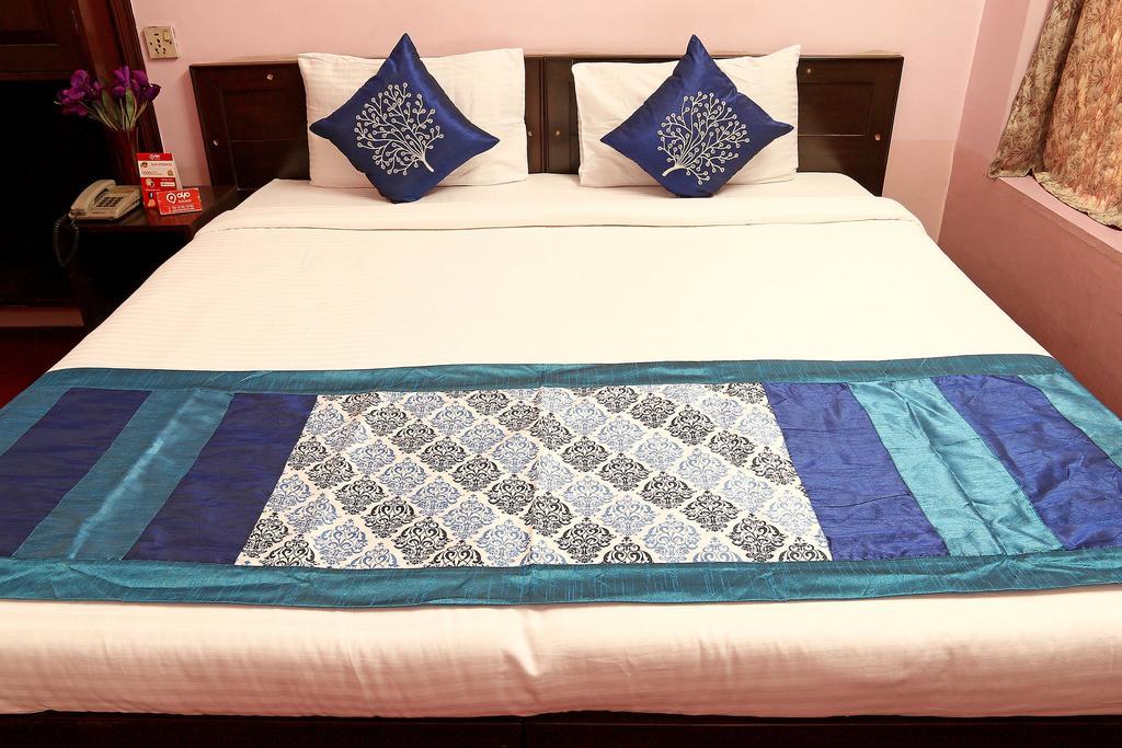 Oyo 2967 Bella Vista Hotel Колката Екстериор снимка