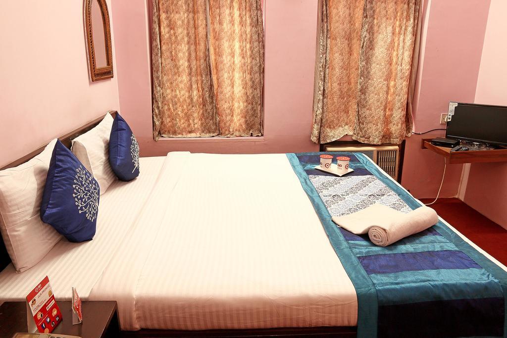 Oyo 2967 Bella Vista Hotel Колката Екстериор снимка